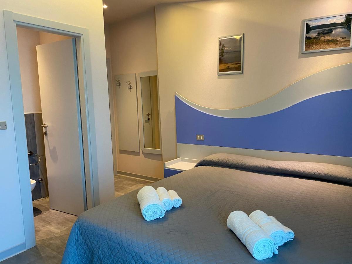 Hotel Moderno - Bed & Breakfast Cervia Kültér fotó